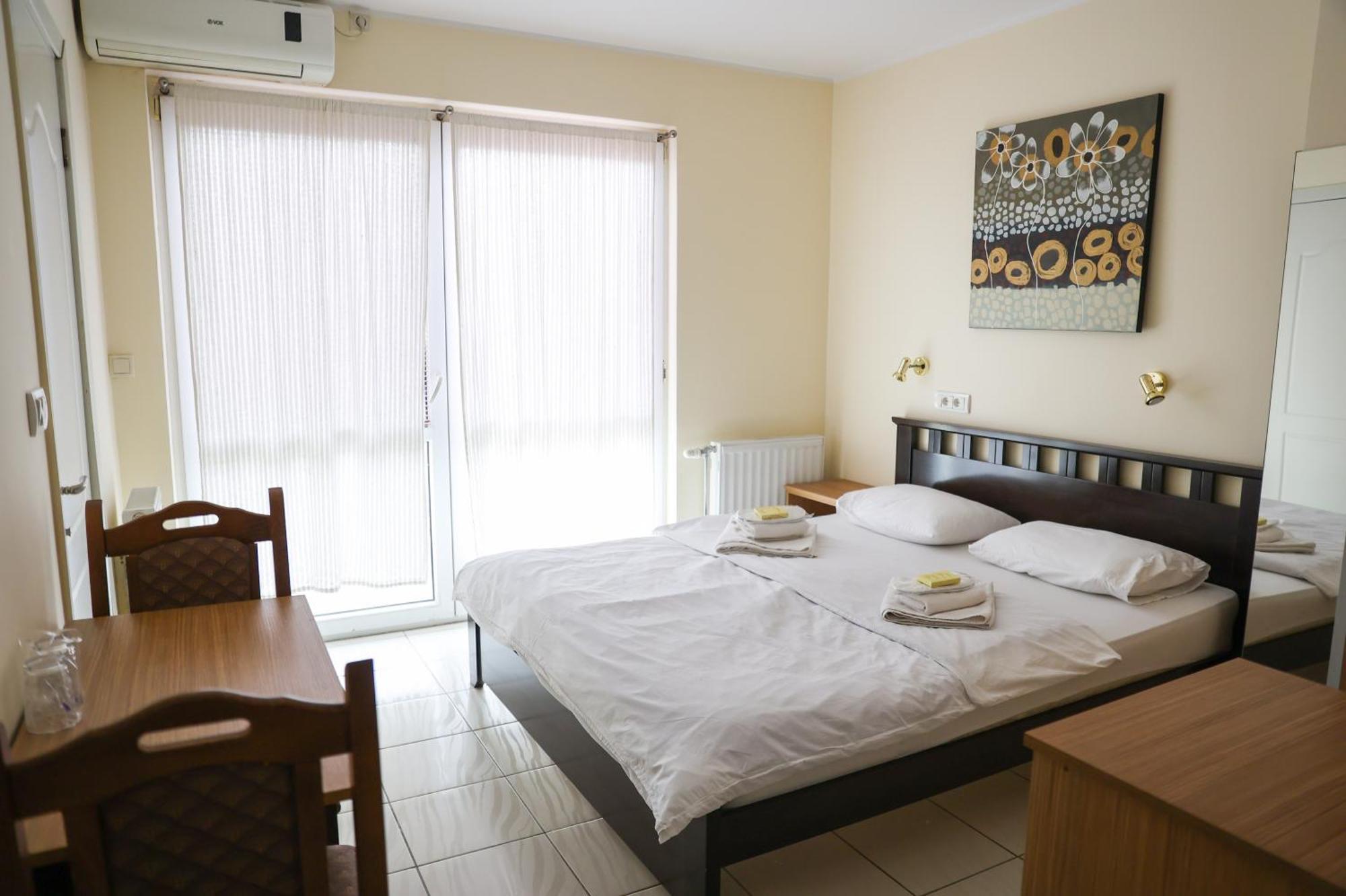 Marex Centar Hotel Jabuka Exterior photo